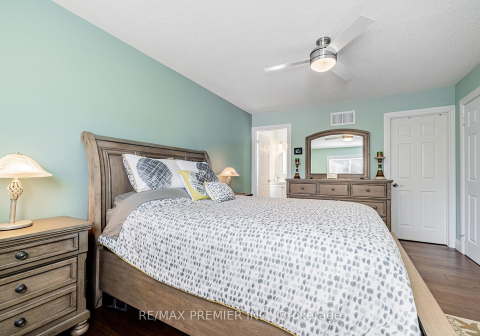 20-cranberry-heights-wasaga-beach-ontario-s13167606
