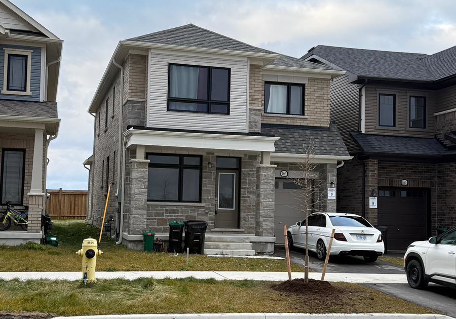 163-fenchurch-manor-barrie-ontario-s13167682
