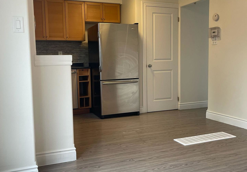59-chaucer-crescent-barrie-ontario-s13168030