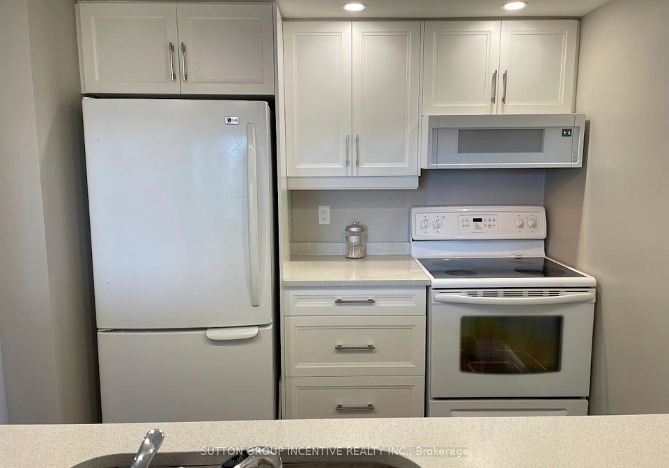 65-ellen-street-barrie-ontario-s13168686