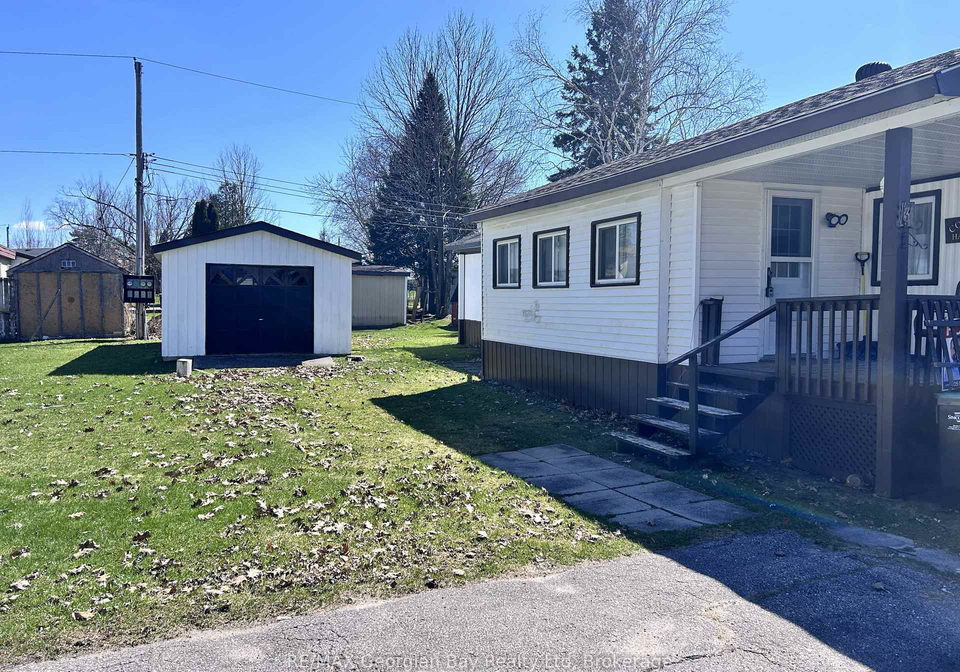 3-northland-road-midland-ontario-s13168994