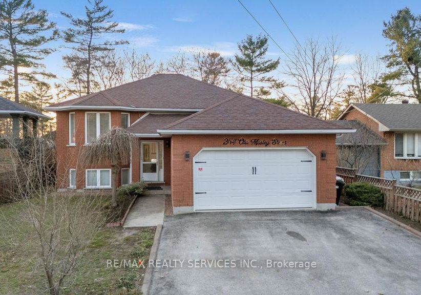 254-old-mosley-street-wasaga-beach-ontario-s13170840