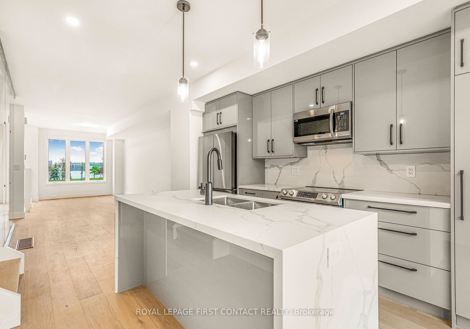 4-alderwood-lane-barrie-ontario-s13171116