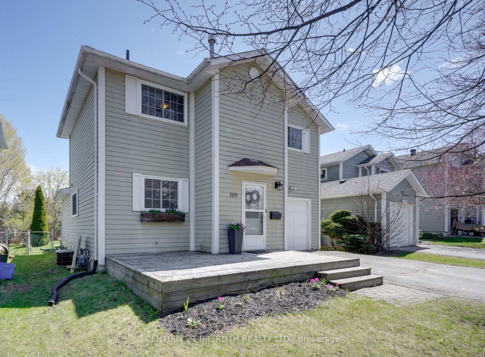 109-elizabeth-street-barrie-ontario-s13171344