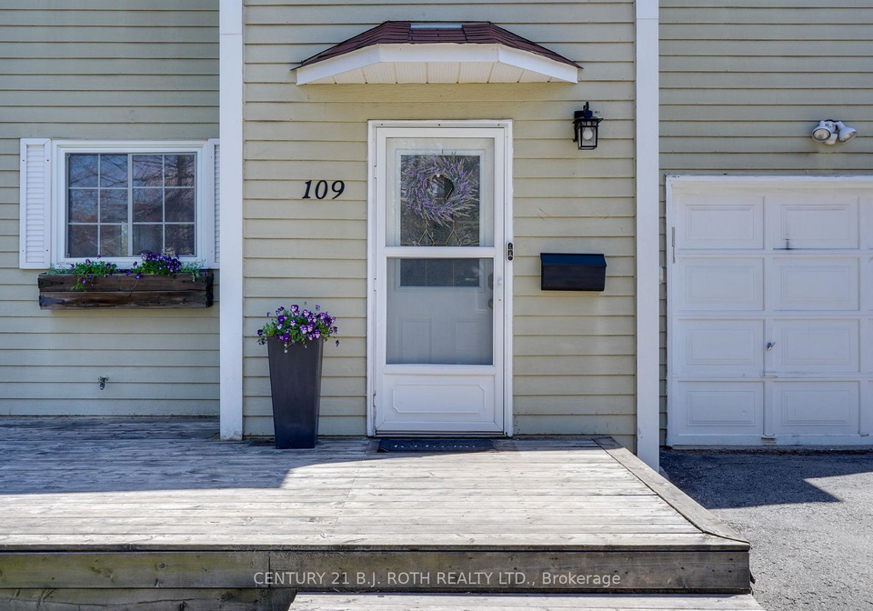 109-elizabeth-street-barrie-ontario-s13171344