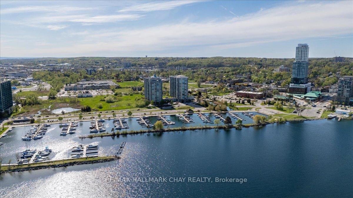 2-toronto-street-barrie-ontario-s13171496