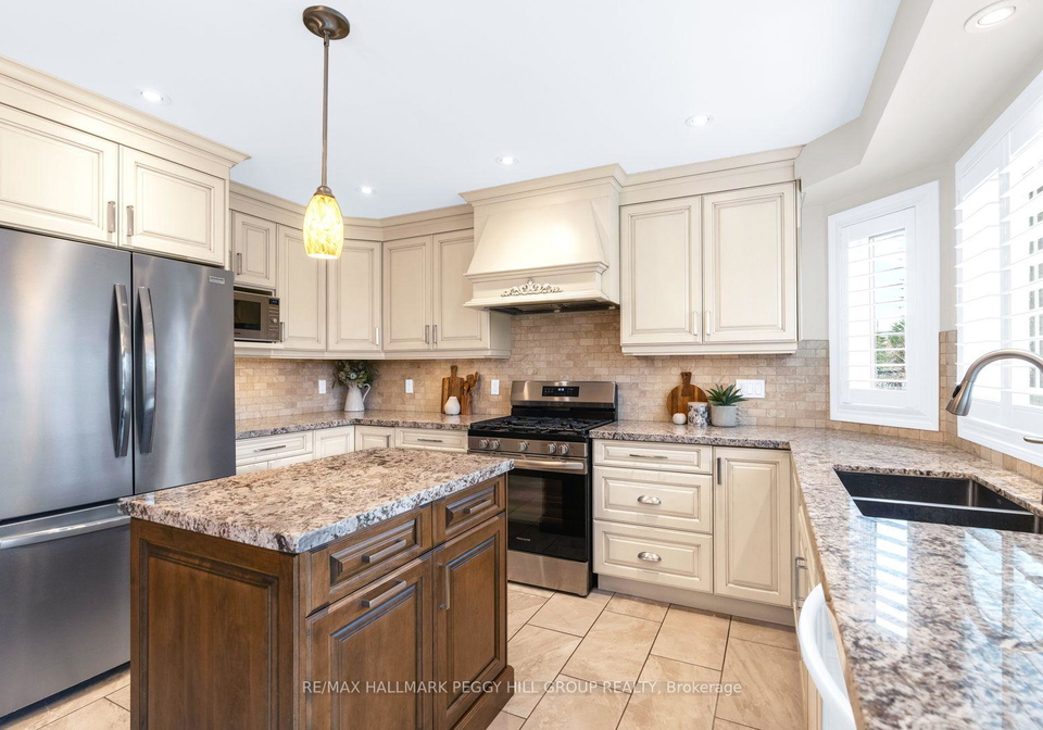 87-cityview-circle-barrie-ontario-s13172024