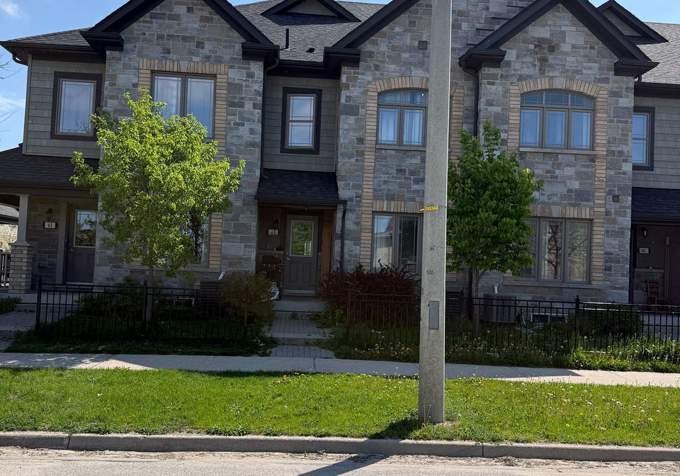 63-batteaux-street-barrie-ontario-s13173224