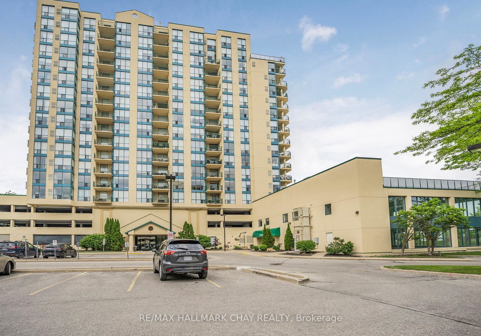 65-ellen-street-barrie-ontario-s13174424
