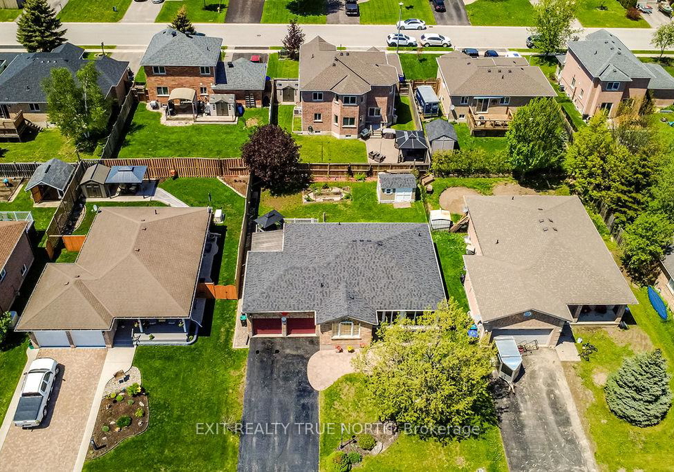 32-graham-street-springwater-ontario-s13174718