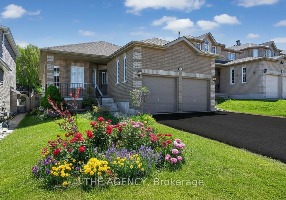 21-silver-trail-barrie-ontario-s13175036