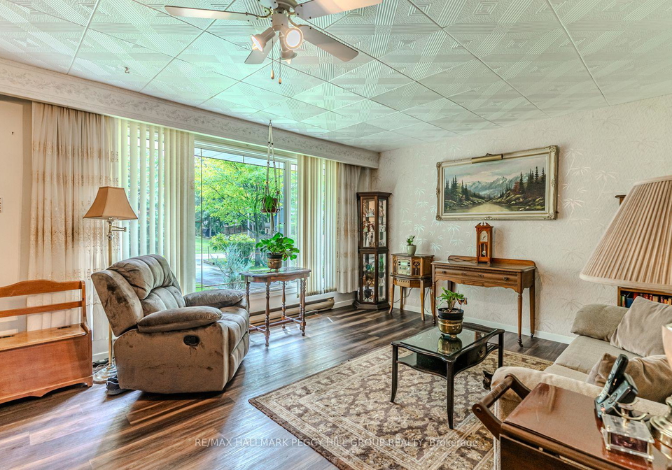 82-helena-street-wasaga-beach-ontario-s13175098