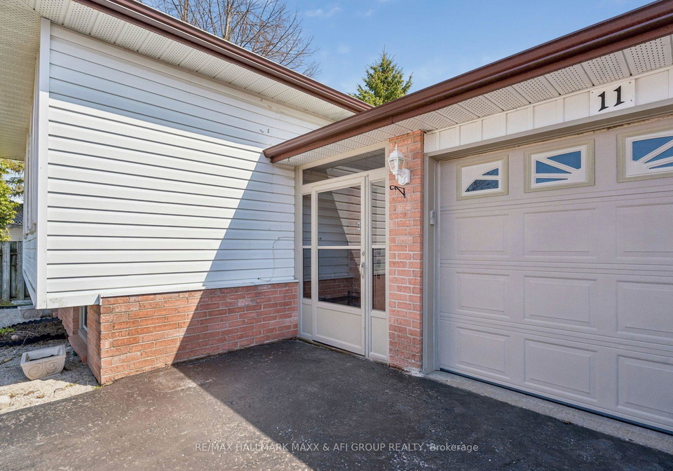 11-charlotte-court-barrie-ontario-s13175268