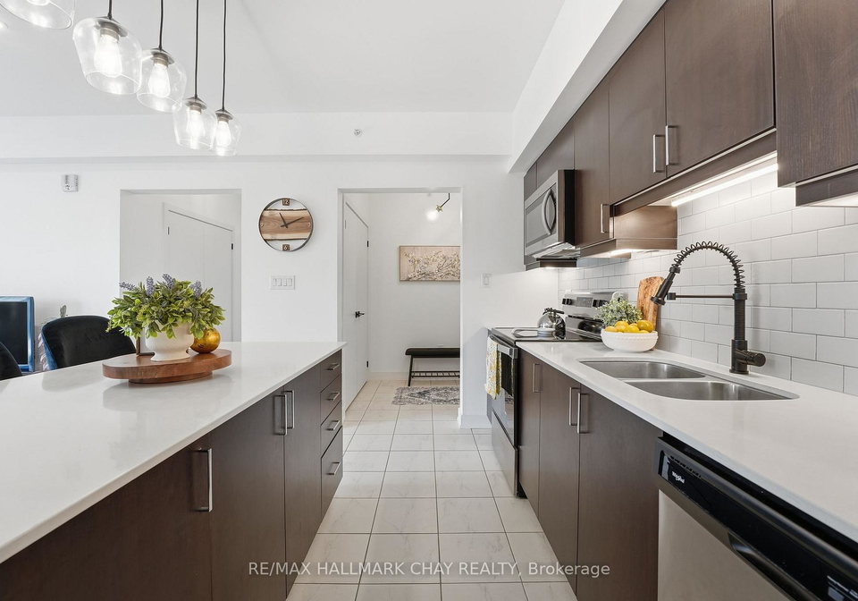 5-chef-lane-barrie-ontario-s13175476