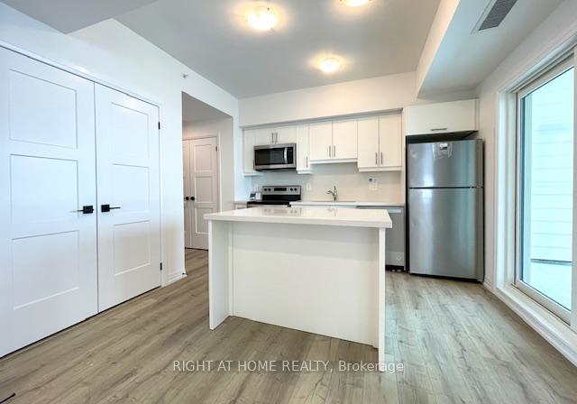 15-kneeshaw-drive-barrie-ontario-s13177426