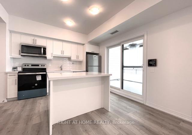 15-kneeshaw-drive-barrie-ontario-s13177426