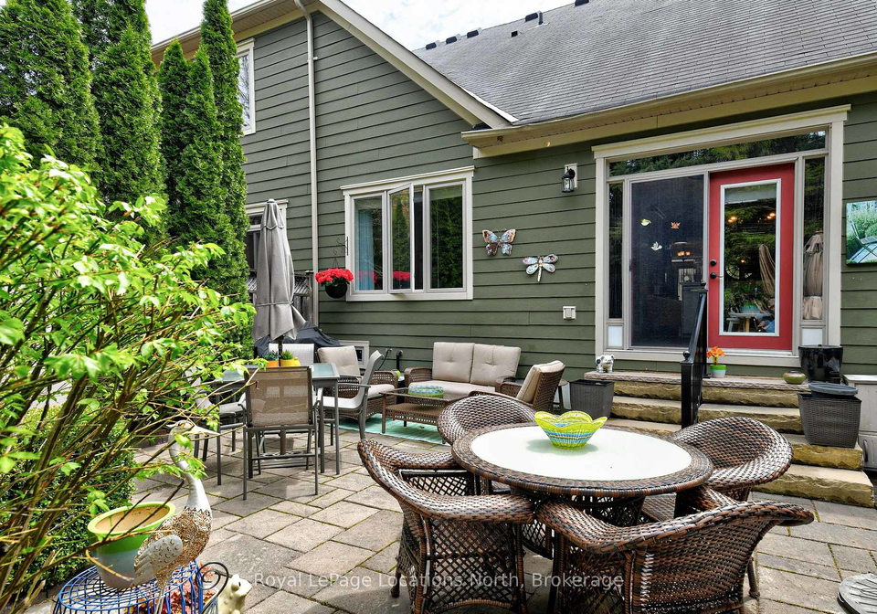 23-covington-blue-crescent-wasaga-beach-ontario-s13177992