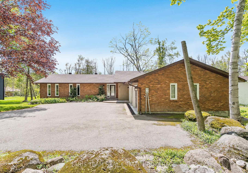 21-poplar-crescent-oro-medonte-ontario-s13183152