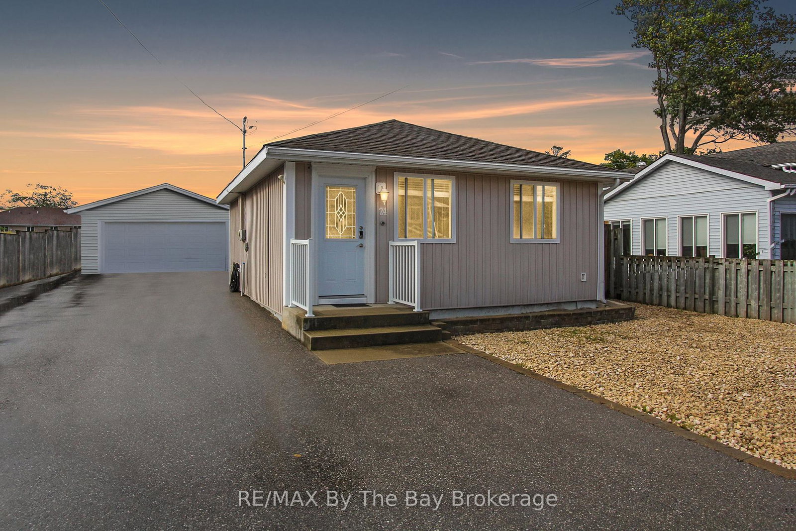 24-glenwood-drive-wasaga-beach-ontario-s13186032
