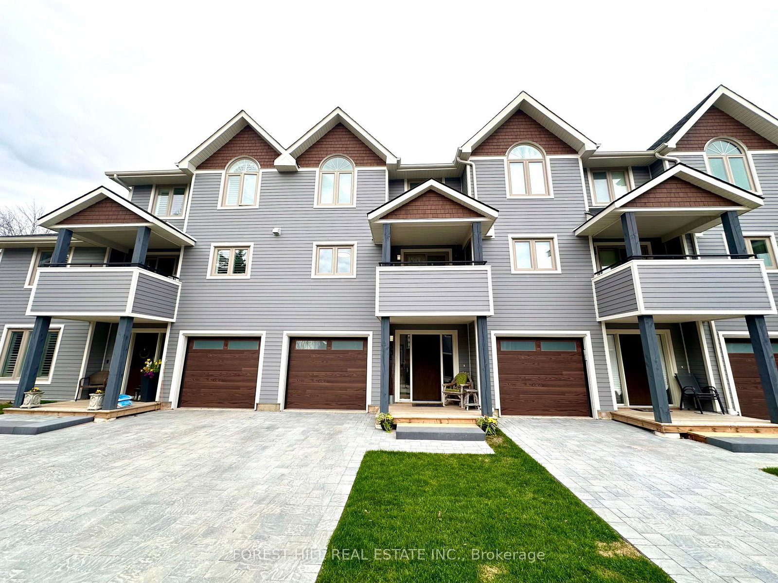 53-lighthouse-lane-w-collingwood-ontario-s13190032