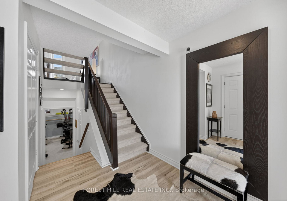 53-lighthouse-lane-w-collingwood-ontario-s13190032