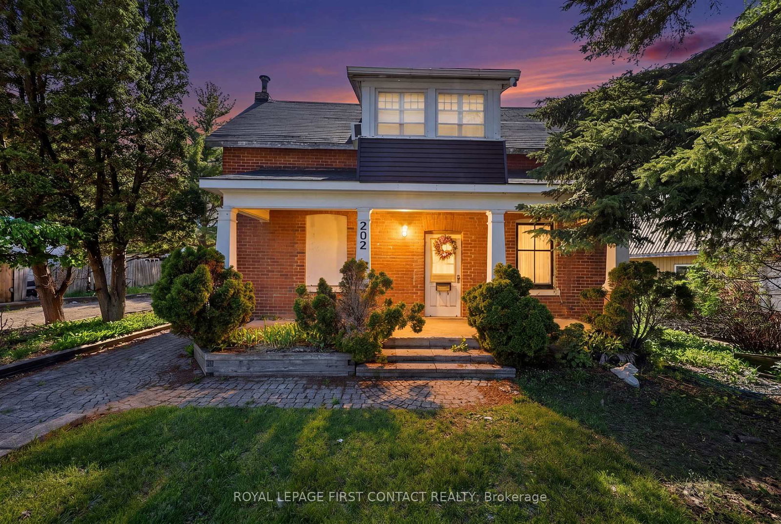 202-bradford-street-barrie-ontario-s13190794