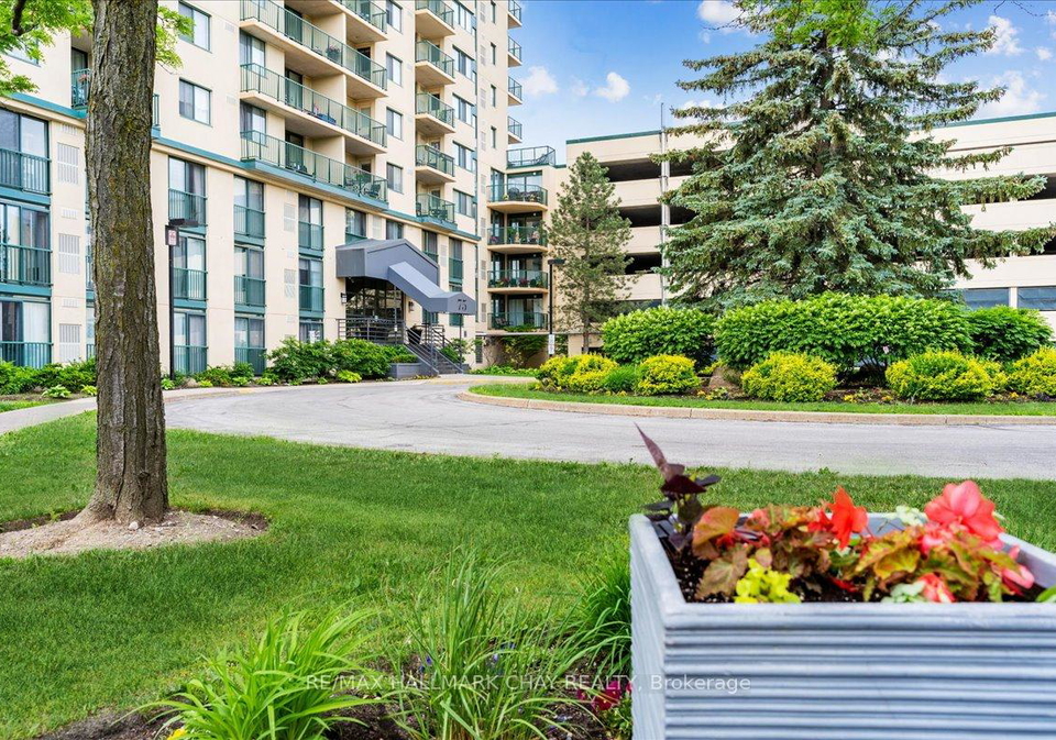 75-ellen-street-barrie-ontario-s13193380