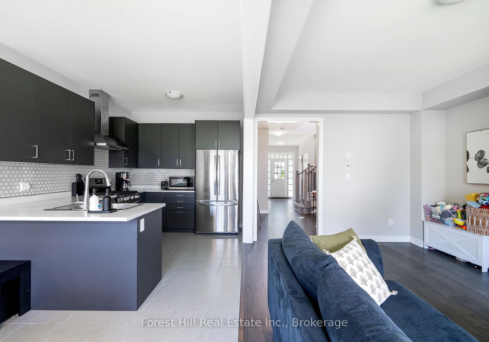 281-springfield-crescent-clearview-ontario-s13196682