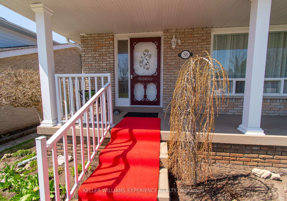 58-varden-crescent-barrie-ontario-s13203852