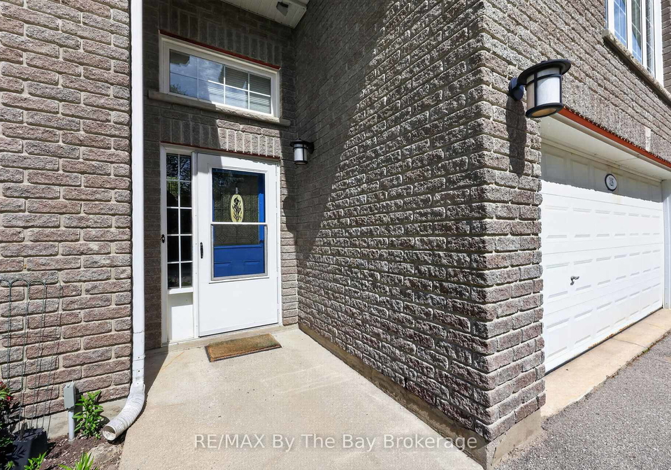 326-golf-course-road-wasaga-beach-ontario-s13206722