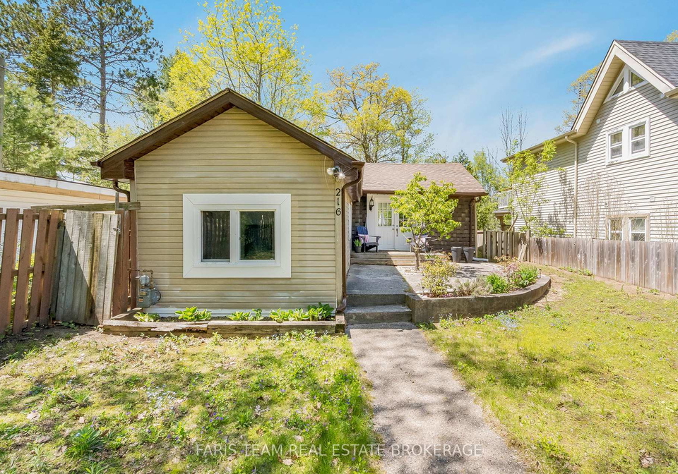 216-oxbow-park-drive-wasaga-beach-ontario-s13206818