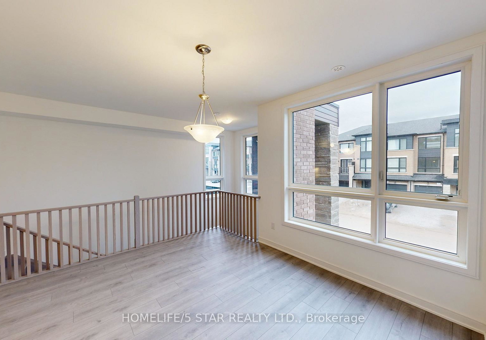 126-blue-forest-crescent-barrie-ontario-s13209068