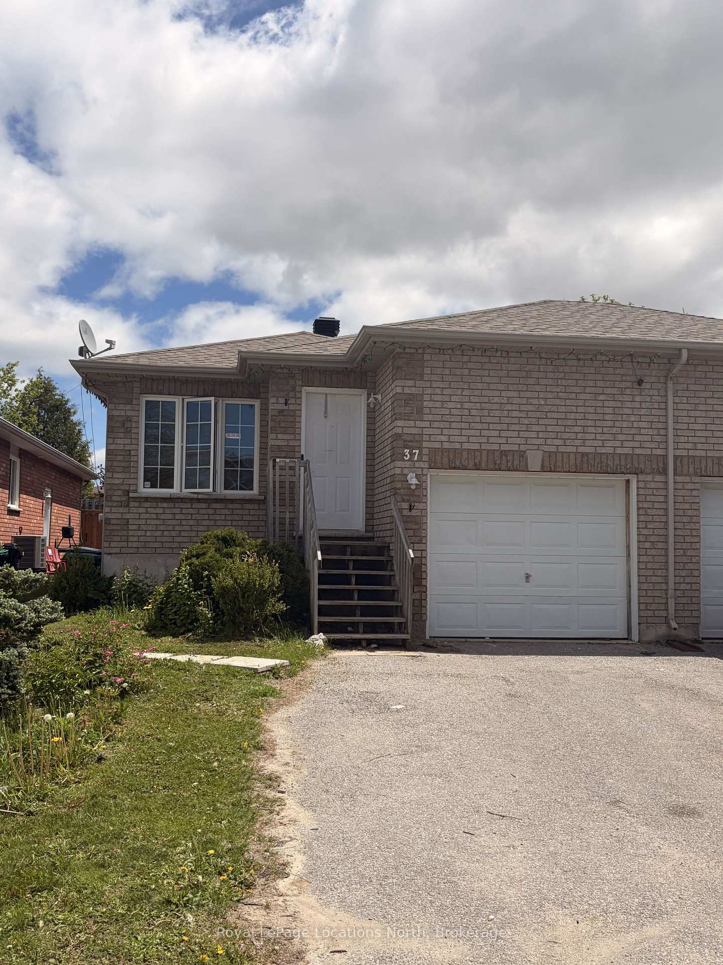 37-violet-street-barrie-ontario-s13209798