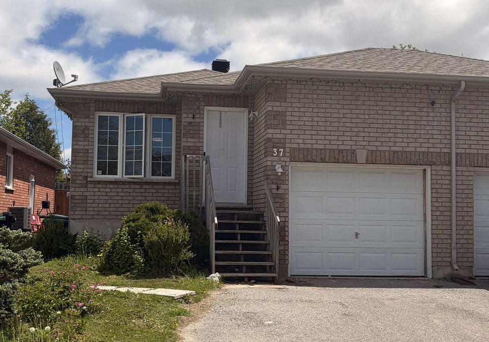 37-violet-street-barrie-ontario-s13209798