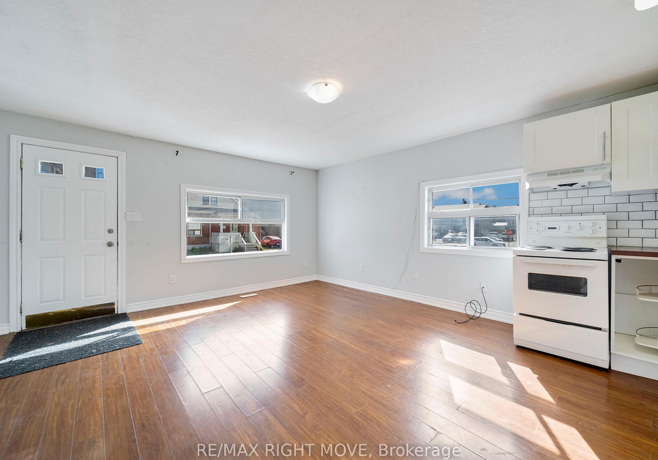 33-albert-street-s-orillia-ontario-s13210276