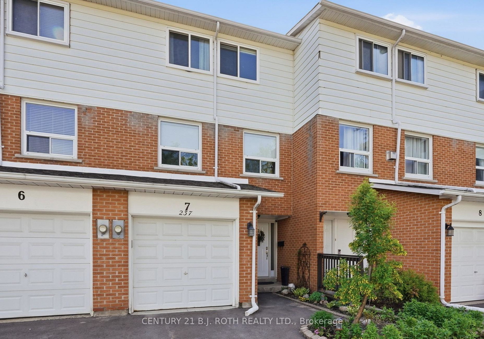 23steel-street-barrie-ontario-s13211274