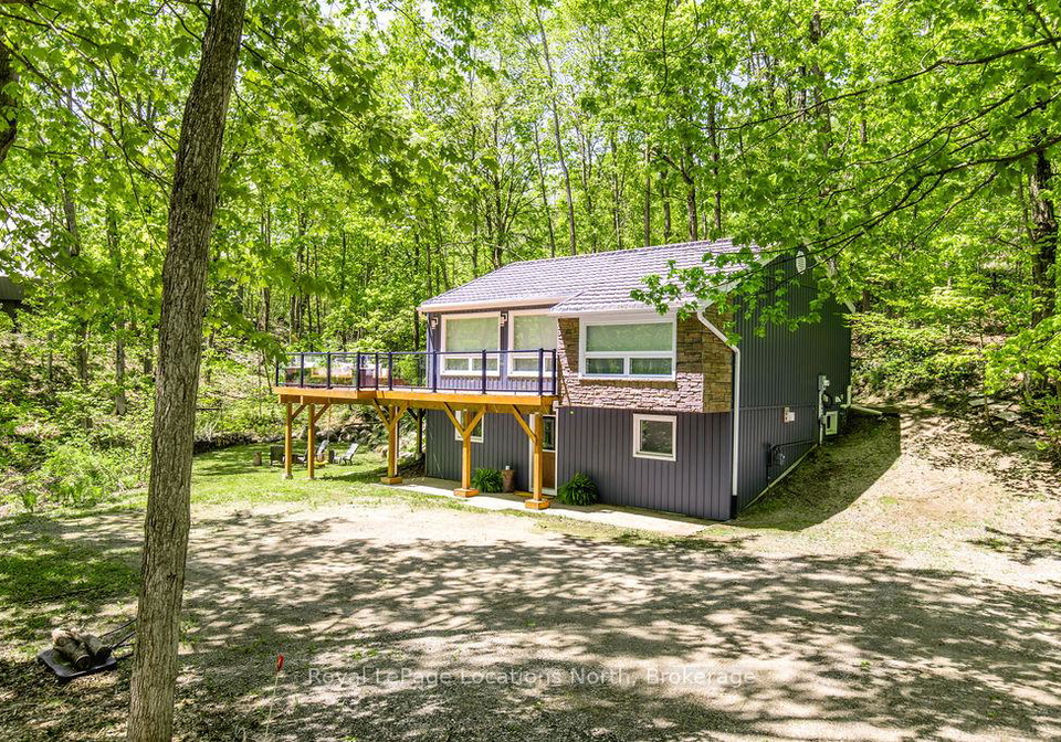 1-iroquois-ridge-oro-medonte-ontario-s13211698