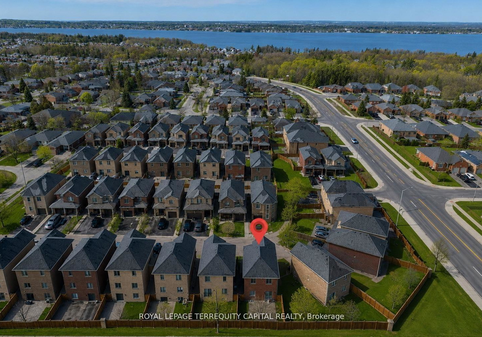 11-bedford-estates-crescent-barrie-ontario-s13212884