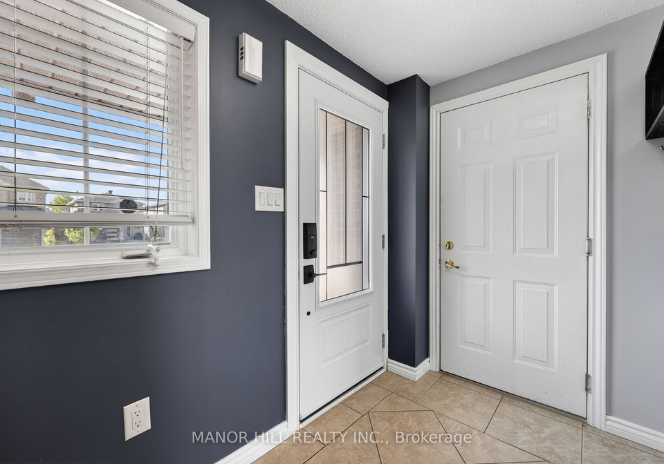 62-monarchy-street-n-barrie-ontario-s13213050
