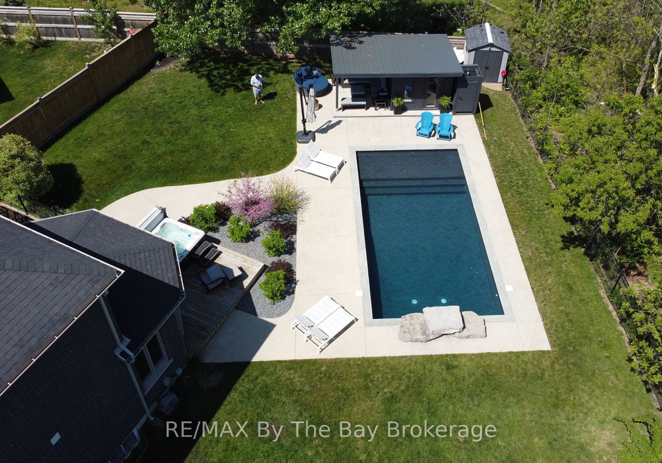 39-gilpin-crescent-collingwood-ontario-s13214494