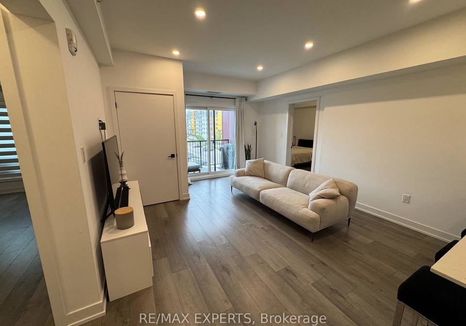 4-spice-way-barrie-ontario-s13214510