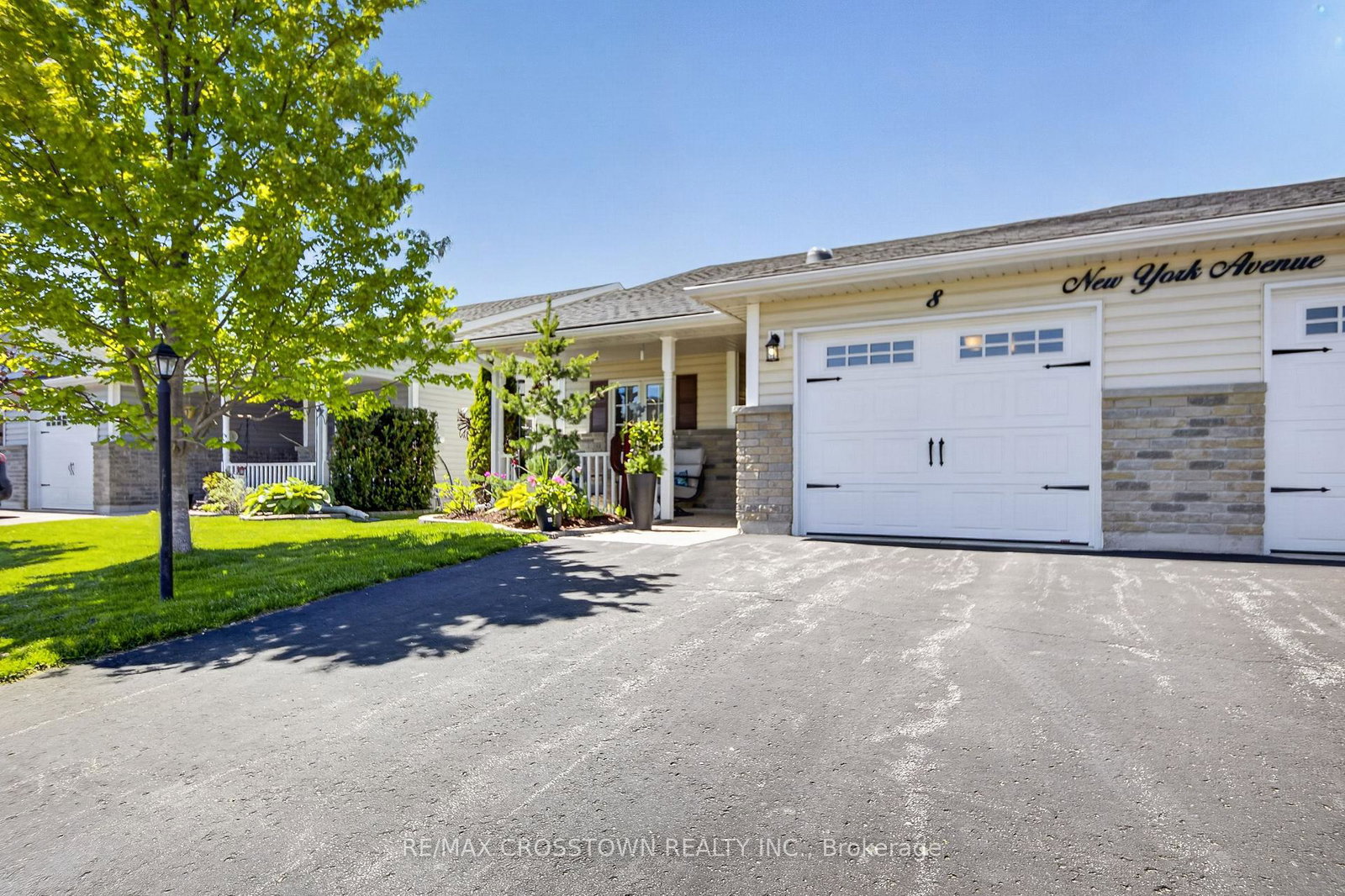 8-new-york-avenue-wasaga-beach-ontario-s13215444