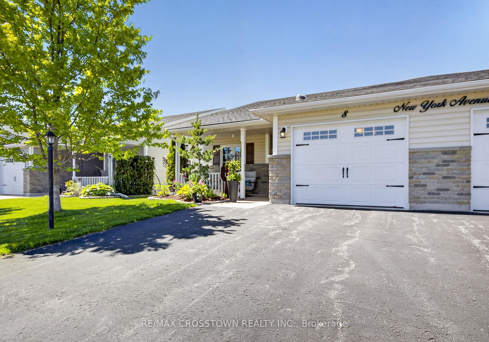 8-new-york-avenue-wasaga-beach-ontario-s13215444