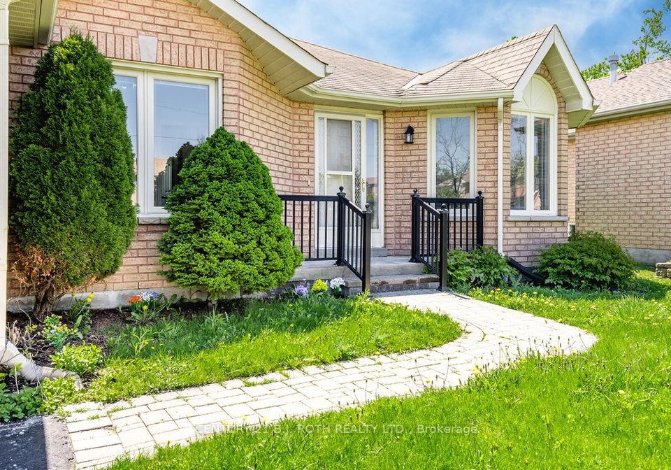 153-livingstone-street-w-barrie-ontario-s13216308