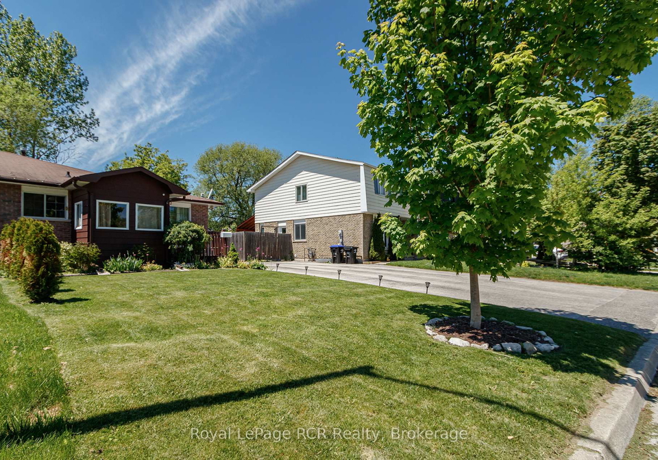92-alice-street-collingwood-ontario-s13216836