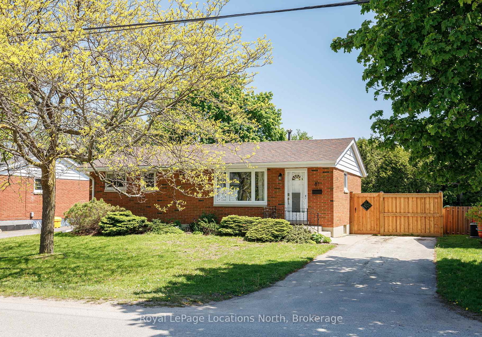 81-peel-street-collingwood-ontario-s13217746