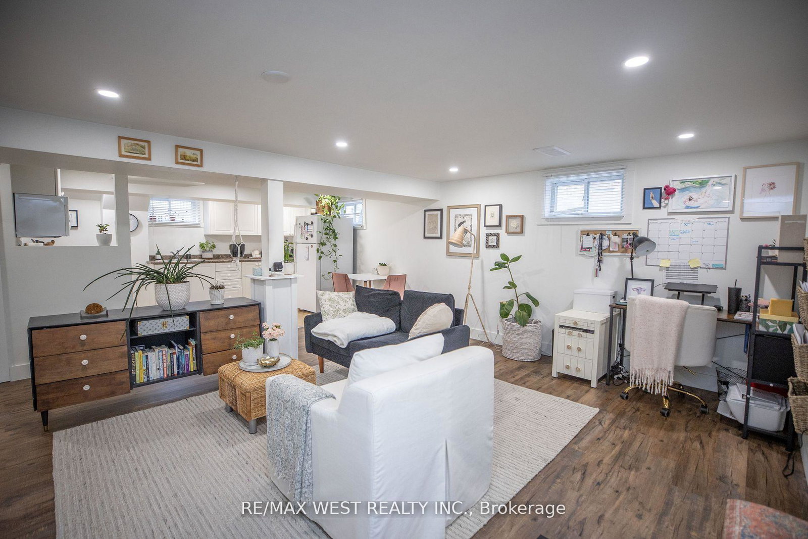 93-peel-street-barrie-ontario-s13218154