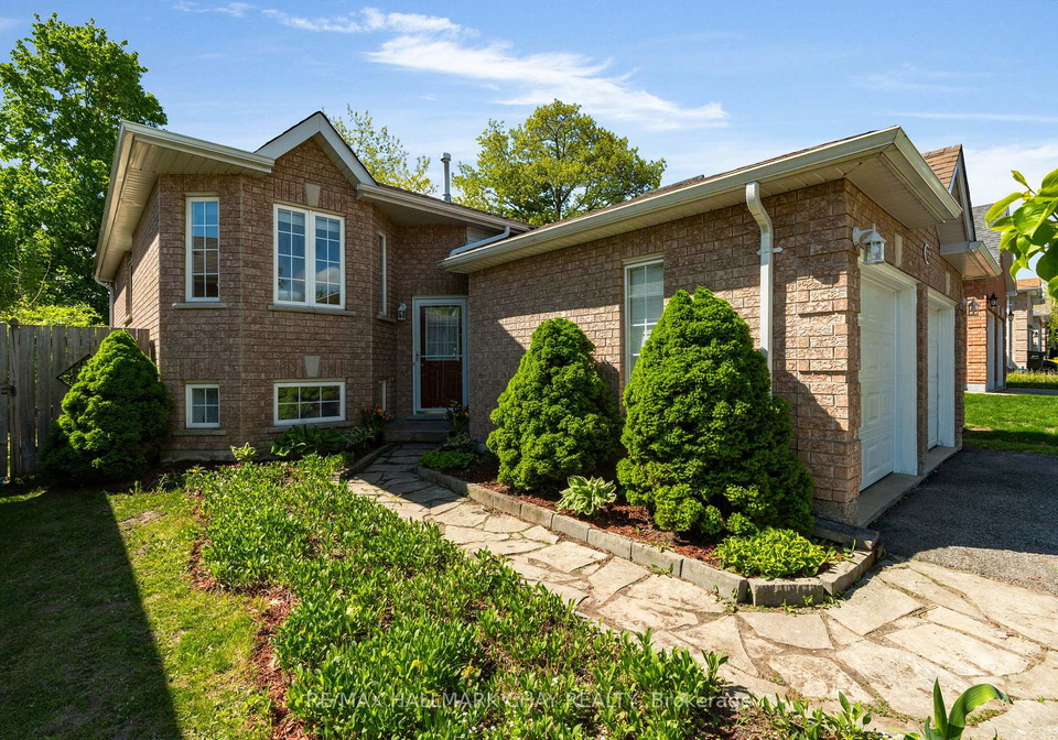 63-masters-drive-barrie-ontario-s13218394