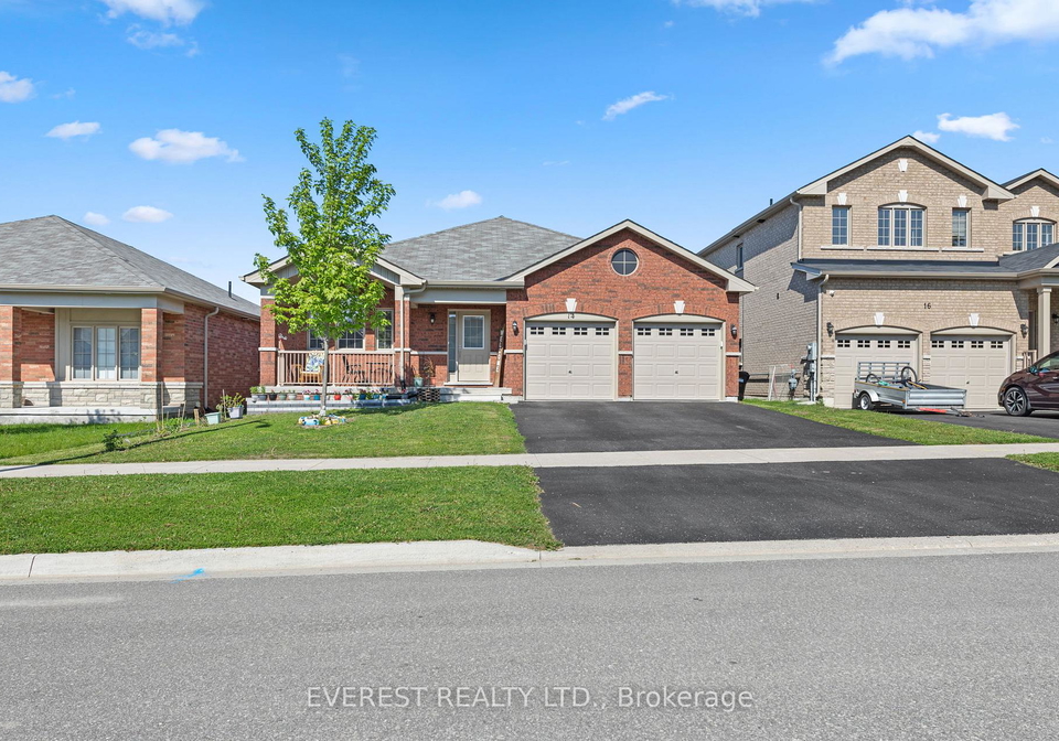 14-hewson-street-penetanguishene-ontario-s13218436