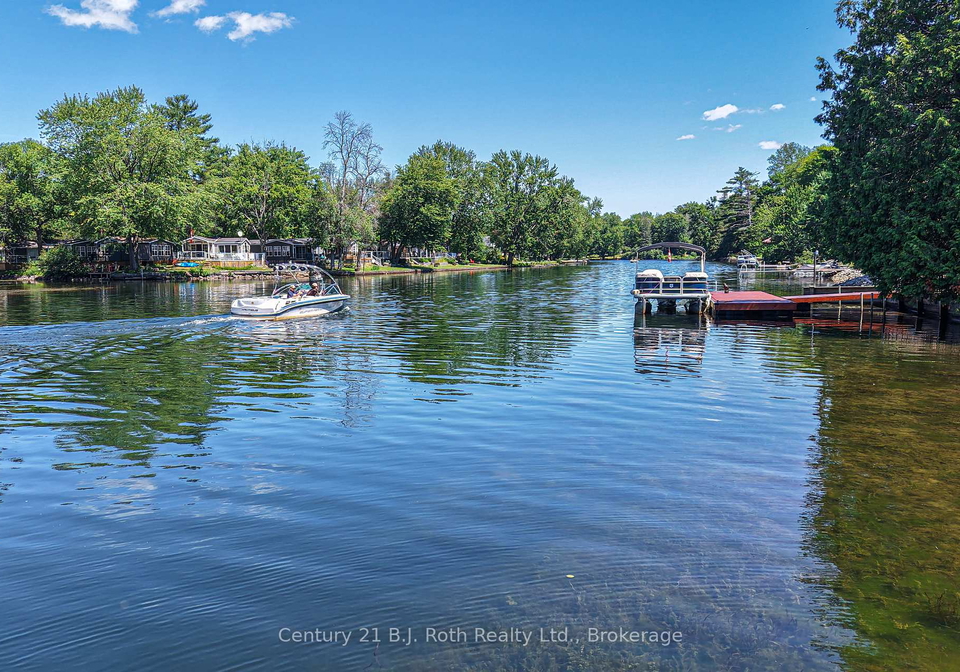 4202-canal-road-severn-ontario-s13222004